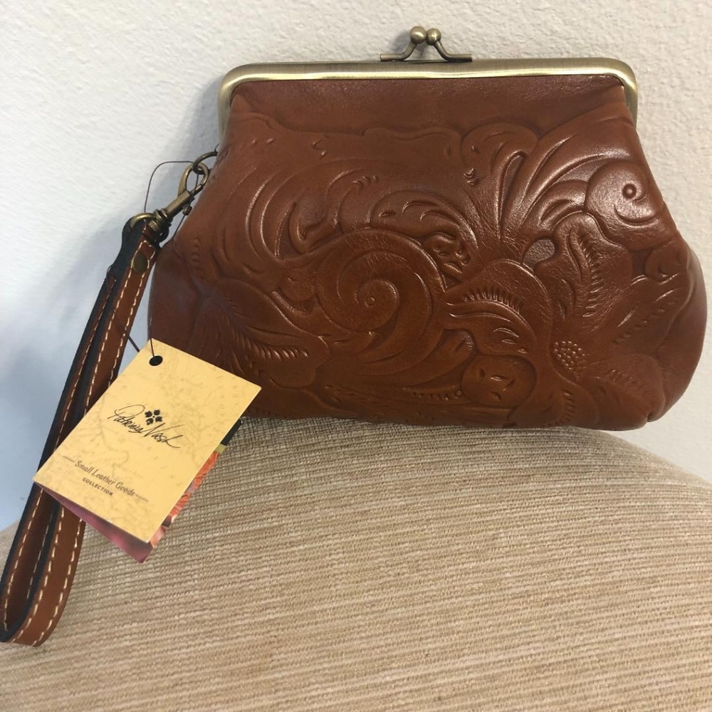 Patricia Nash Tooled SAVENA Tuscan Wristlet